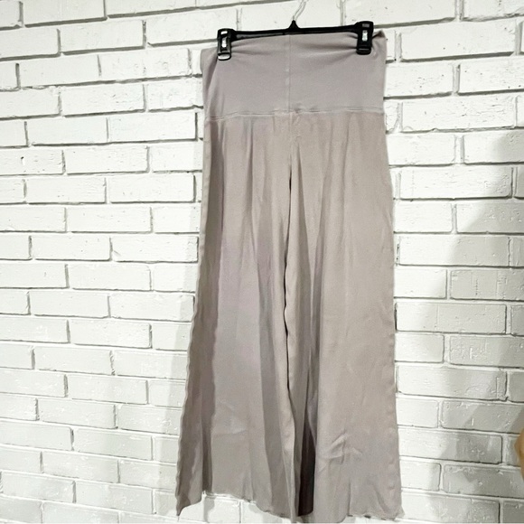 Victoria's Secret Pants - Victoria’s Secret Women’s Gray Fold Over Pants